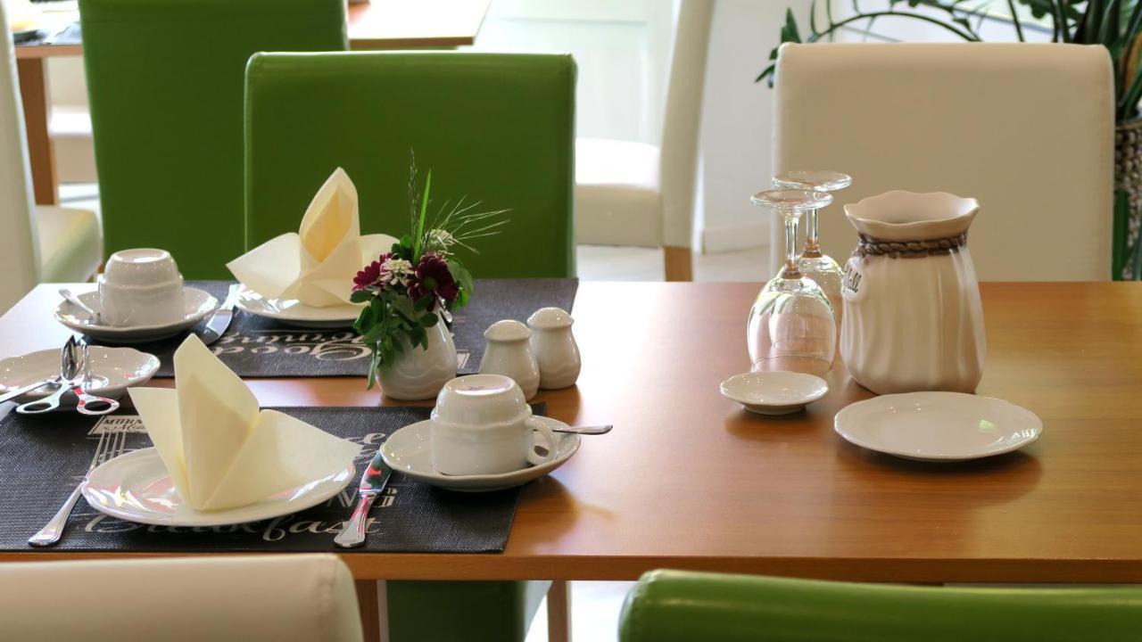 Hotel "Am Werl" Bad Saarow Ngoại thất bức ảnh